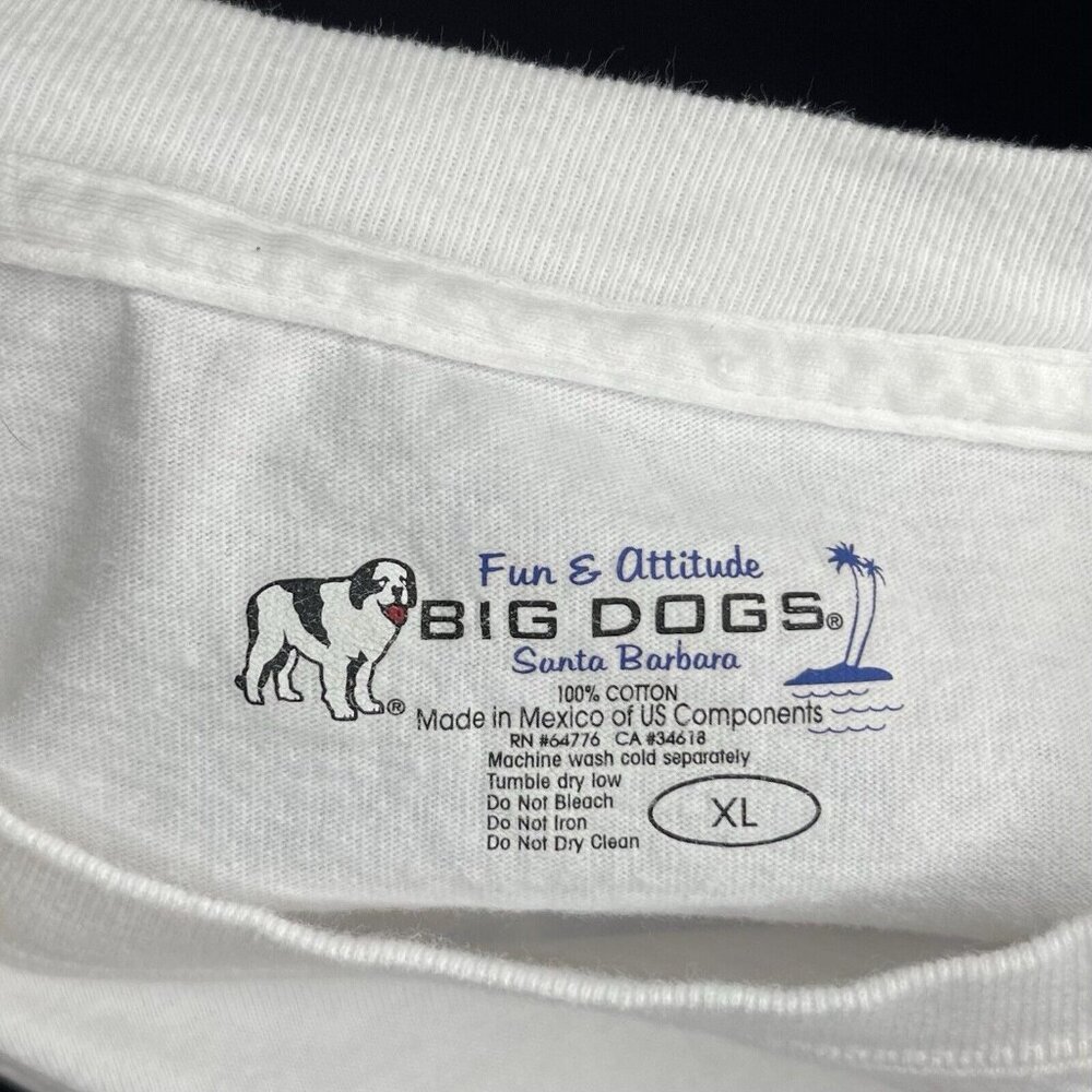 Big Dogs Sportswear T Shirt Men’s XL Dad Joke What Men Know about Women Boobs - Picture 8 of 10